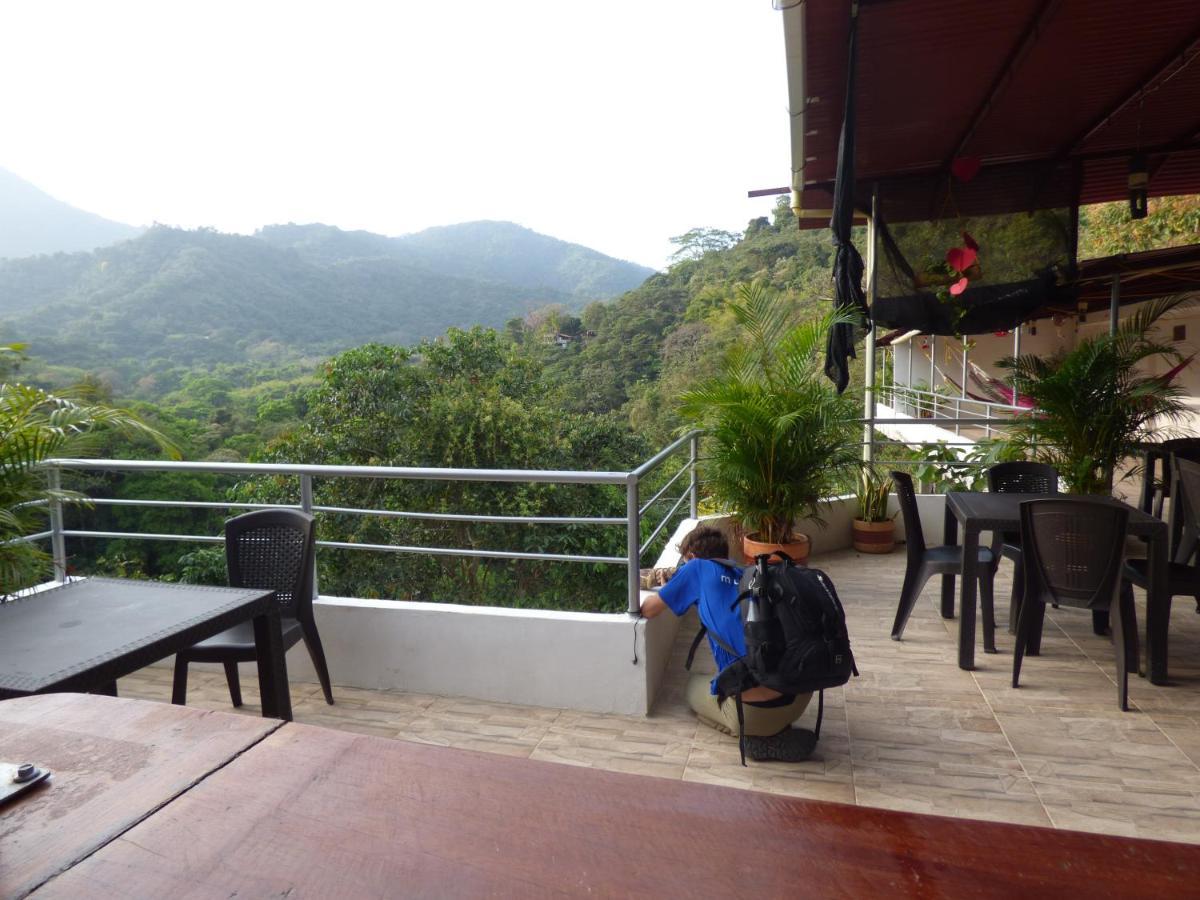 Hostal Alto De La Montana Minca Buitenkant foto